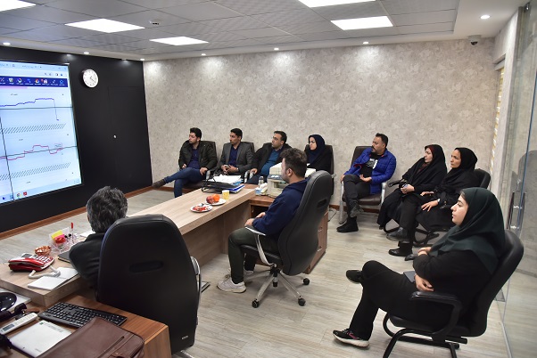 سامانه پایش برخط کیفیت منابع آب استان اصفهان